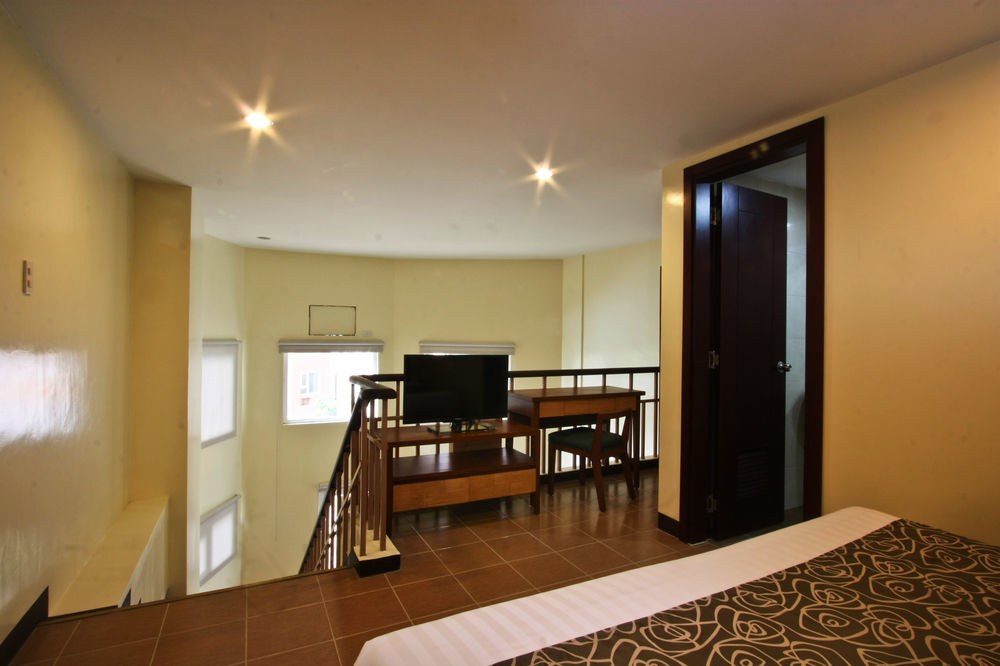 Canyon Woods Resort Club Tagaytay Tagaytay City Exteriör bild