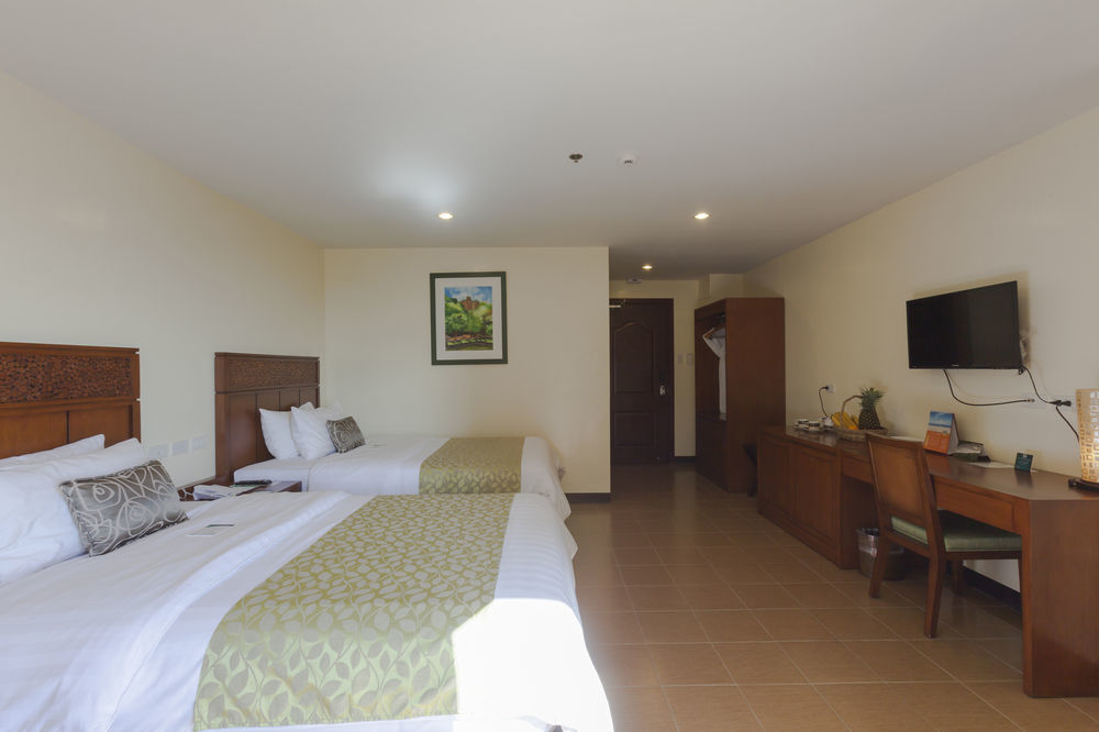 Canyon Woods Resort Club Tagaytay Tagaytay City Exteriör bild
